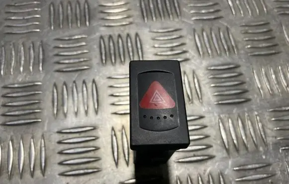 Volkswagen PASSAT B5 Hazard light switch 3B0953235C PA66GF30 PDT60D0T