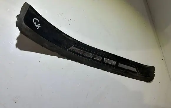 BMW 5 E39 Rear sill trim cover 8178122