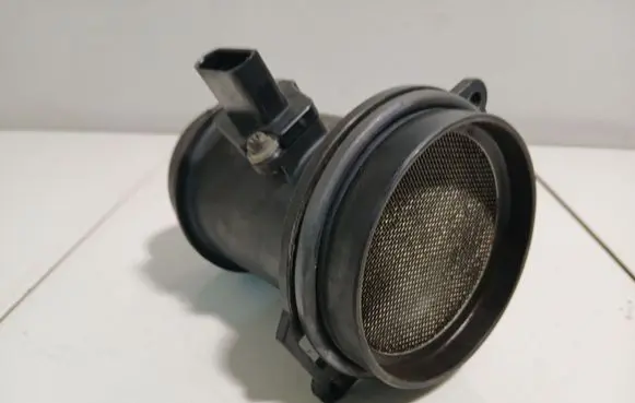 Audi Q7 4L Mass air flow meter 059906461K