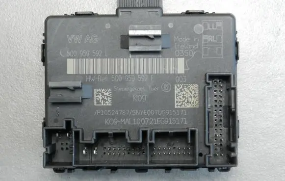 Volkswagen Golf VIII Other control units/modules 5Q0959592L 5Q0959592F