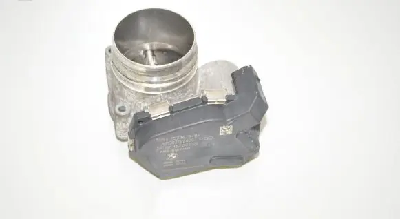 BMW 2 F22 F23 Throttle valve 7588625 13547588625