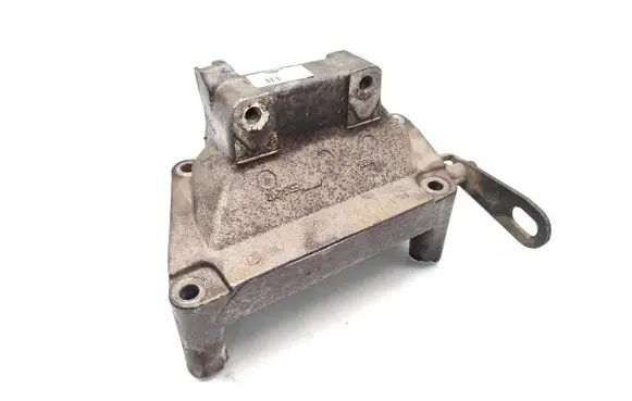 Opel Combo C Engine mount bracket 55194807
