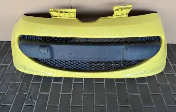 Peugeot 107 Front bumper 531120H020