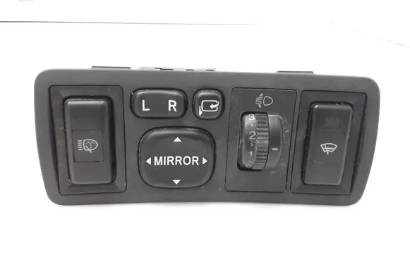 Toyota Avensis T250 Wing mirror switch 183575