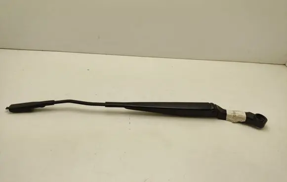 Ford Mustang VI Front wiper blade arm FR3B17C495AA