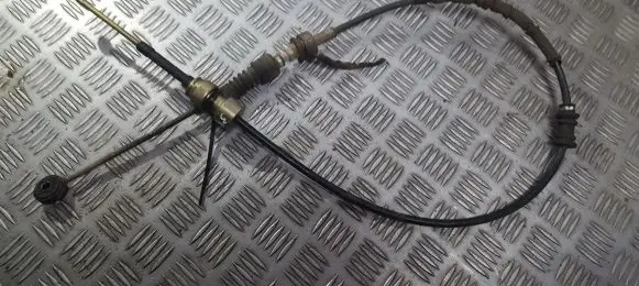 Toyota Avensis Verso Gear shift cable linkage