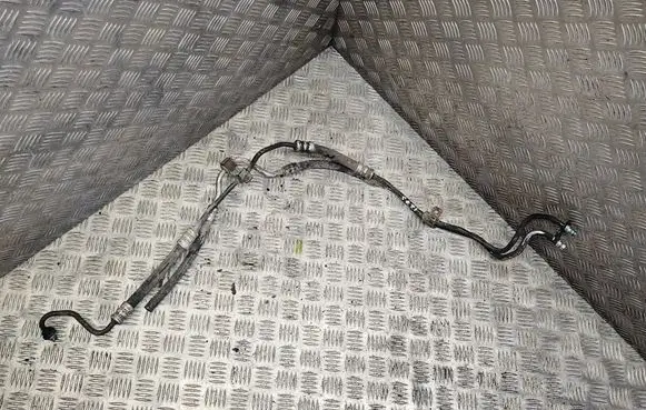 Opel Zafira A Power steering hose/pipe/line 9127258 9118136