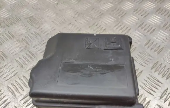 Citroen C3 Fuse box cover 9671924480