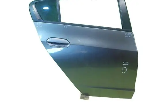 Honda Insight Rear door PRAWE