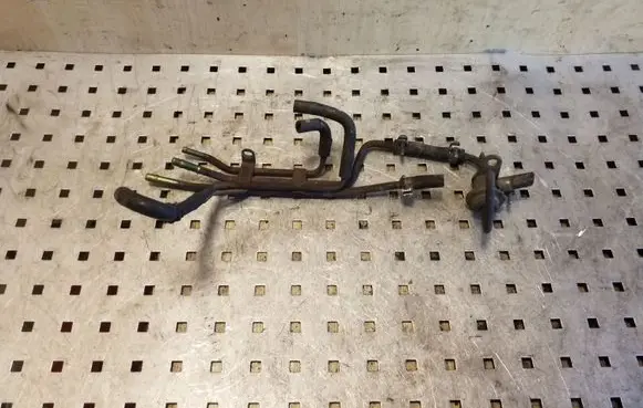 Subaru Outback Fuel line pipe