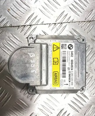 BMW 7 F01 F02 F03 F04 Airbag control unit/module 6864924