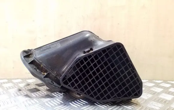 Volkswagen Touareg I Air micro filter air duct channel part 7L0819049A