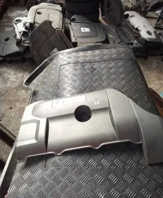Volvo S80 Engine cover (trim) 30681338