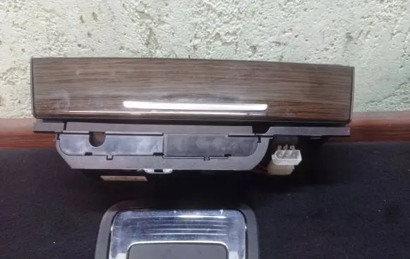BMW 7 F01 F02 F03 F04 Car ashtray 9182502