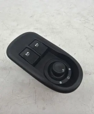 Renault Master III Electric window control switch 8200637849