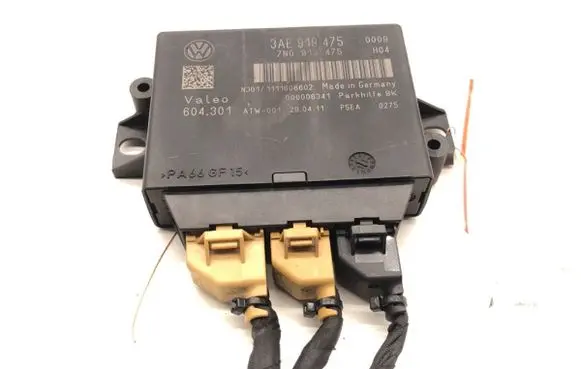 Volkswagen PASSAT B7 Parking PDC control unit/module 3AE919475