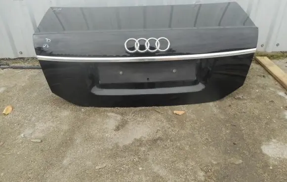 Audi A6 S6 C6 4F Tailgate/trunk/boot lid