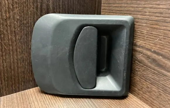 Iveco Daily 3rd gen Front door exterior handle 14525 99489590