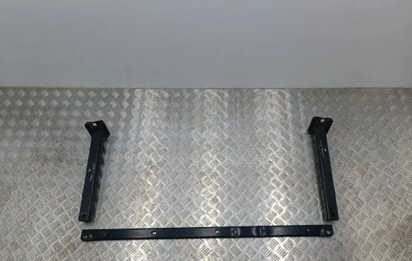 Radiator support slam panel bracket