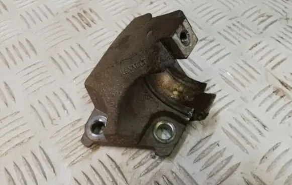 Renault Scenic III - Grand scenic III Driveshaft support bearing bracket 397743238R