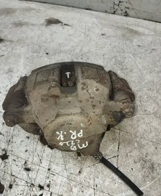 Mercedes-Benz C W203 Front brake caliper 288X25