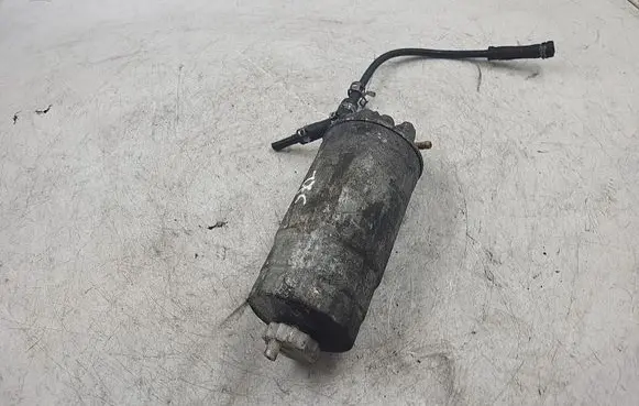 Audi A4 S4 B5 8D Fuel filter 