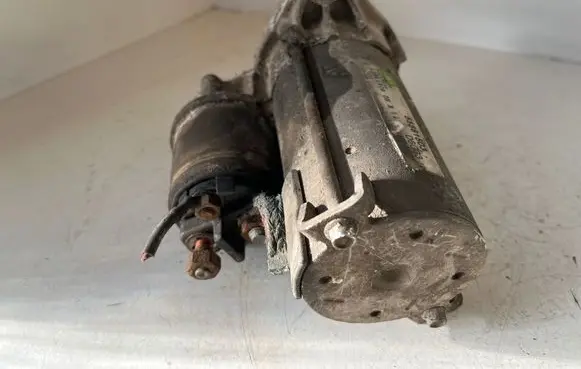 Opel Combo C Starter motor 55561503 D6G33 11G61808