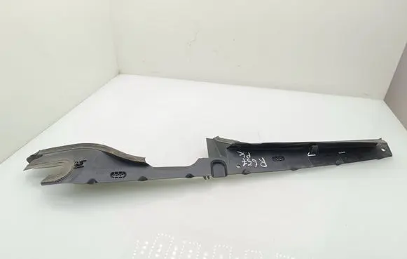Ford Mondeo MK IV Fender end trim 7S71A02079A D2L4A