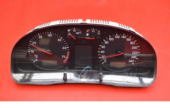 Speedometer (instrument cluster)