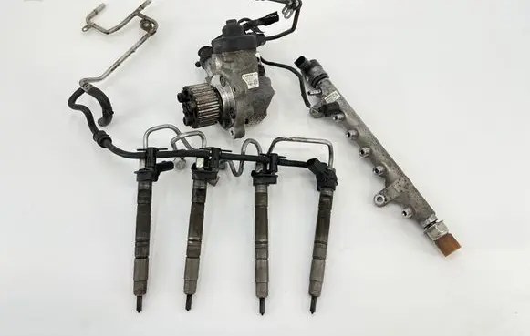 Volkswagen Golf VI Fuel injection system set 0445010507 03l130755 03l089c