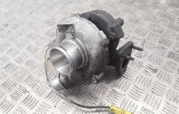 Nissan Qashqai Turbo H8200638766 LAJ0177R 7667601