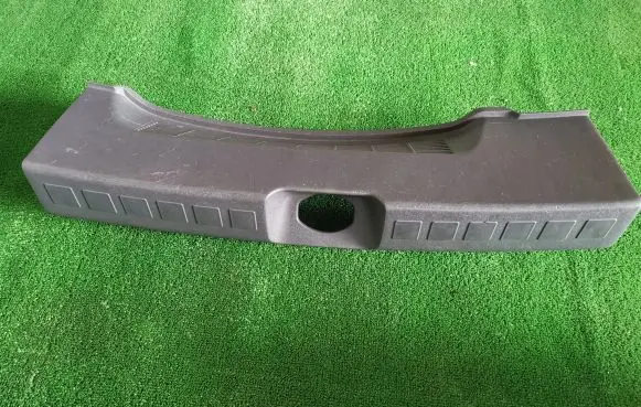 Mitsubishi Colt Trunk/boot sill cover protection MR951556