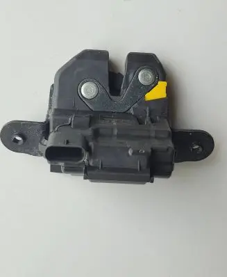 Fiat 500X Loading door lock 52006564 B805 19184504