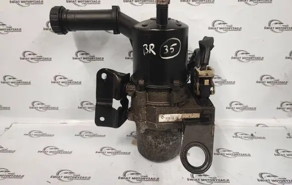 Peugeot 3008 I Power steering pump 9676734280 V290A0520A