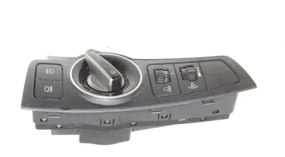 Hyundai i40 Light switch 933003Z950
