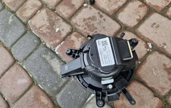 Opel Combo E Heater fan/blower EJV00003