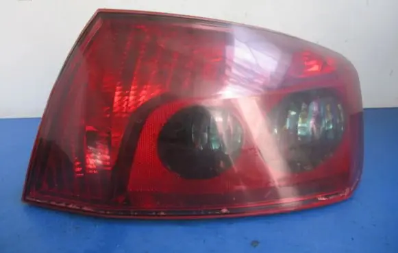 Peugeot 407 Rear/tail lights