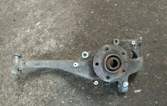 Audi A6 C7 Front wheel hub 8K0407257