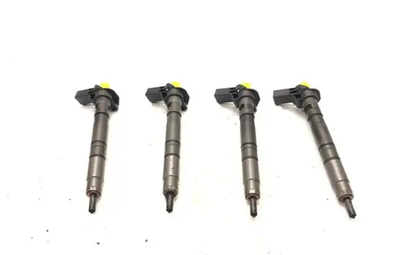 Audi A4 S4 B8 8K Fuel injectors set 03L130277