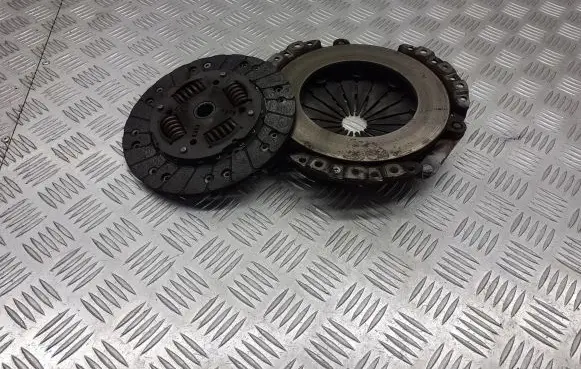 Peugeot 206 Pressure plate 