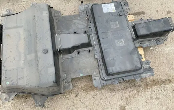 Peugeot 2008 II Hybrid / electric car battery 9852665280