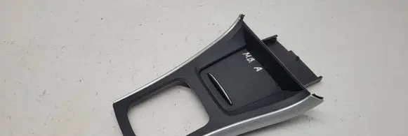 Mercedes-Benz B W245 Gear shifter surround trim plastic 1071240100
