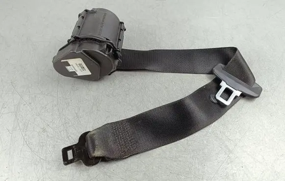 Jeep Compass Middle seatbelt (rear) 00000018H 652484900B S004530
