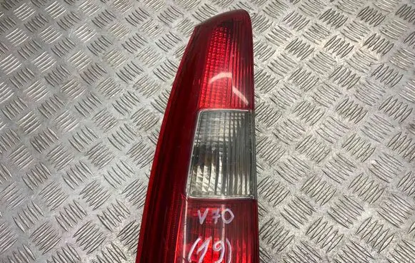 Volvo XC70 Rear/tail lights 9154493