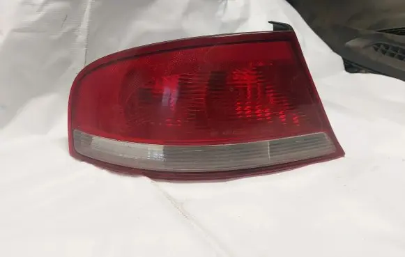 Chrysler Sebring (ST-22 - JR) Rear/tail lights 04805353AA