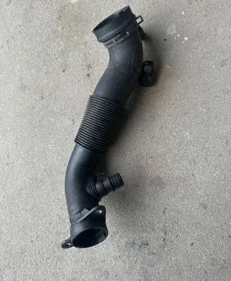 Audi A2 Air intake duct part 8Z0129654L