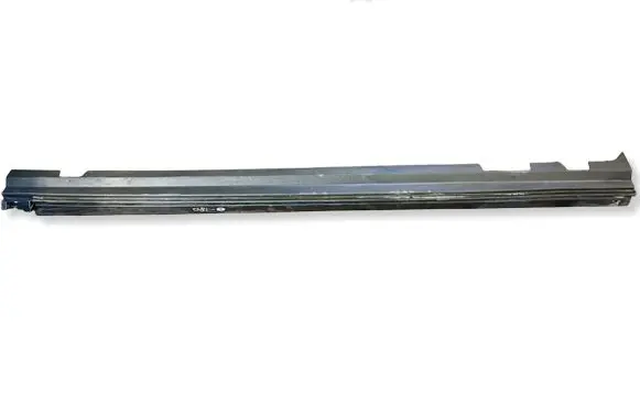 Volvo XC40 Sill 31448224
