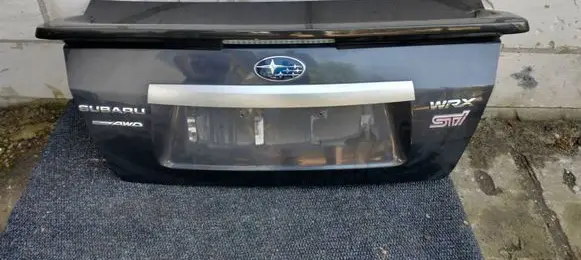 Subaru WRX Tailgate/trunk/boot lid