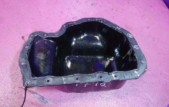 Oil sump