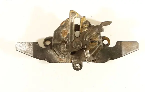Toyota Corolla E120 E130 Engine bonnet/hood lock/catch